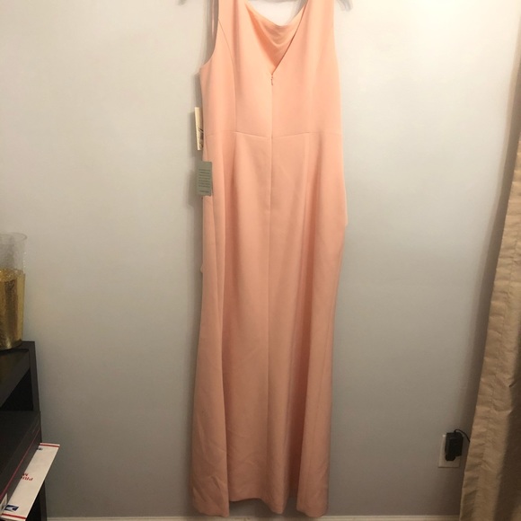 Eliza J Ruffle Front Gown - Picture 7 of 8